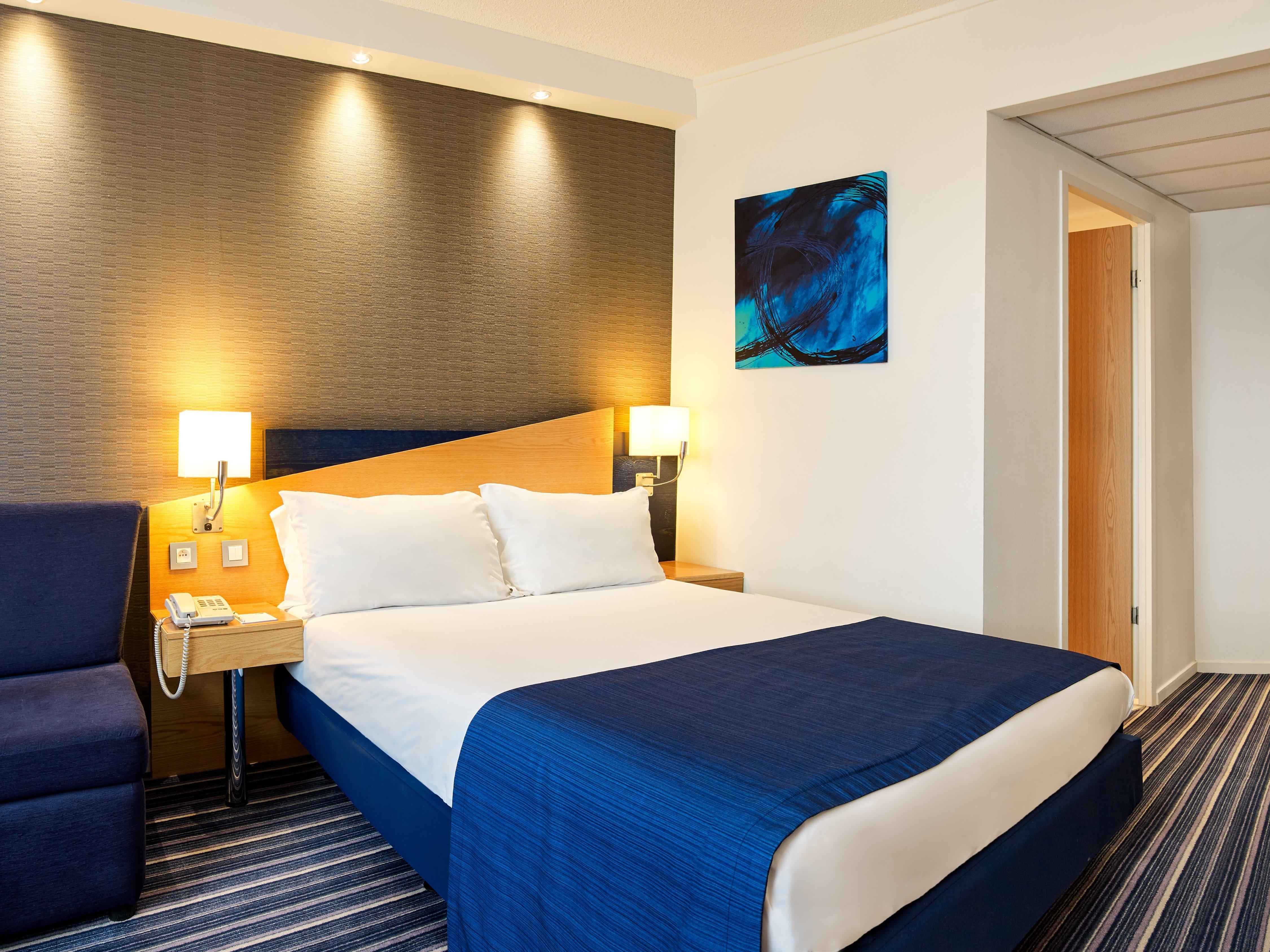 Holiday Inn Express Hasselt, An Ihg Hotel Εξωτερικό φωτογραφία